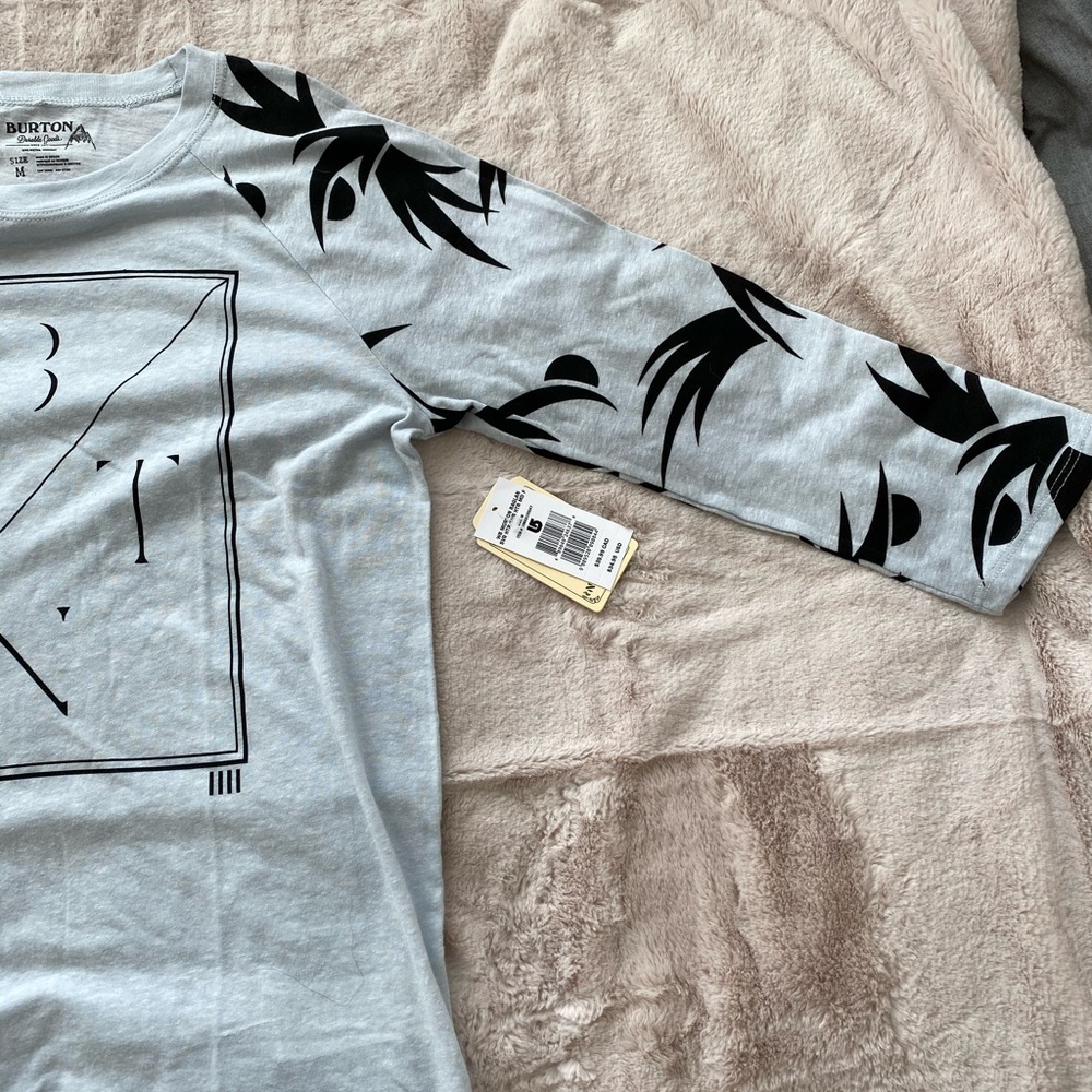 NWT burton 3/4 sleeve t shirt